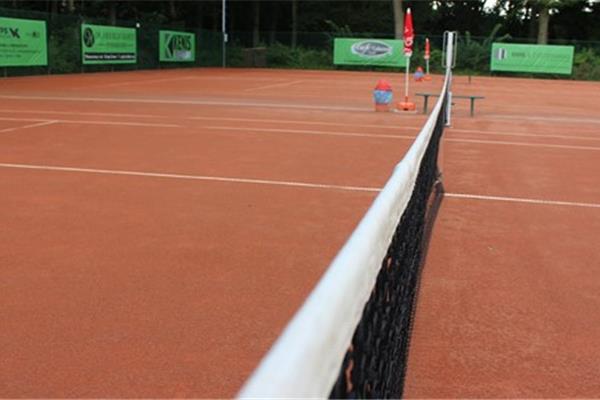 Aménagement 3 terrains de tennis en terre battue - Sportinfrabouw NV
